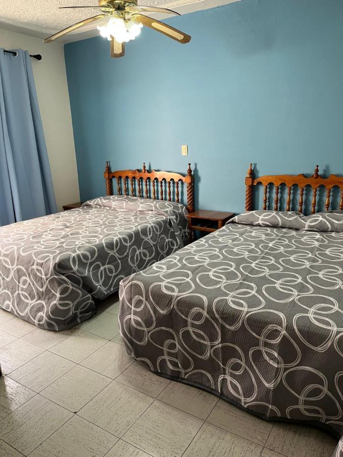 Hotel Paris San Juan de los Lagos Esterno foto