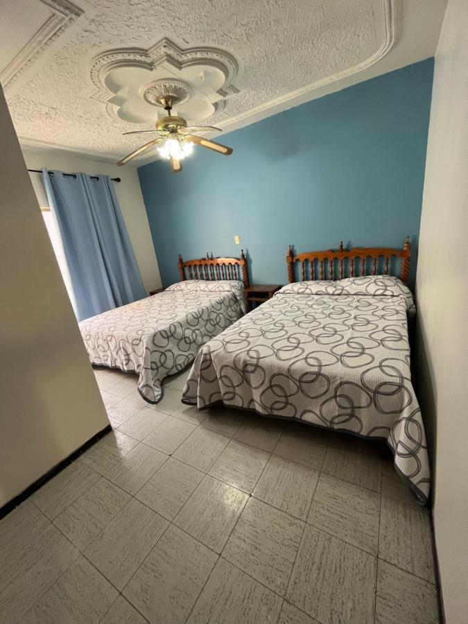Hotel Paris San Juan de los Lagos Esterno foto